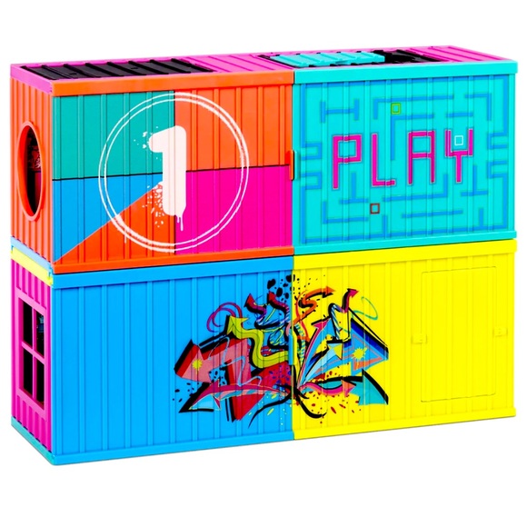 L.O.L. Surprise! Clubhouse Play-set with 2 Exclusive Dolls - Picture 4 of 6